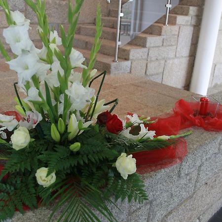 Hotel Parador Santa Catarina Миранда до Дуро Екстериор снимка