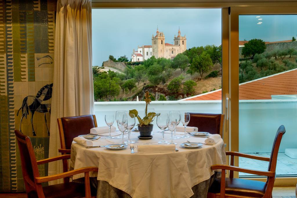 Hotel Parador Santa Catarina Миранда до Дуро Екстериор снимка