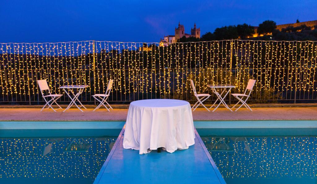 Hotel Parador Santa Catarina Миранда до Дуро Екстериор снимка
